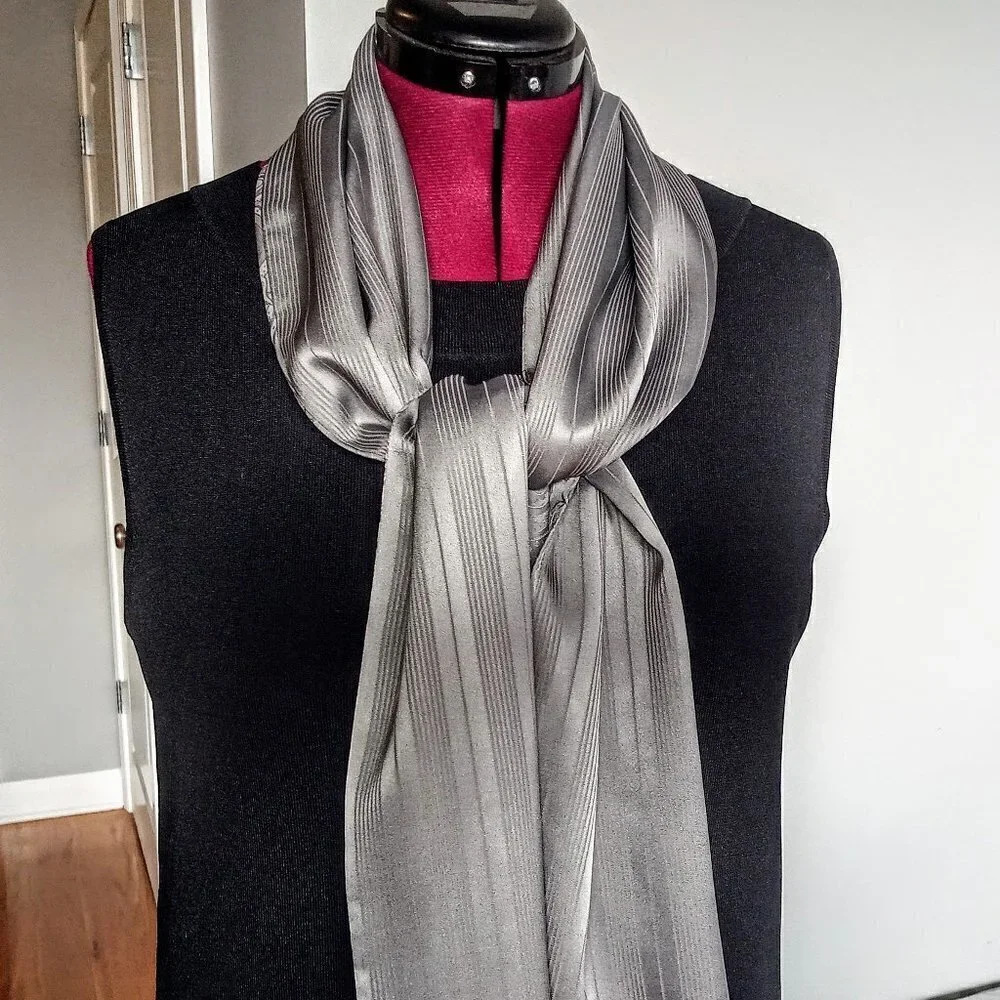 Liz Claiborne Grey Double-Sided Oblong Silk Scarf